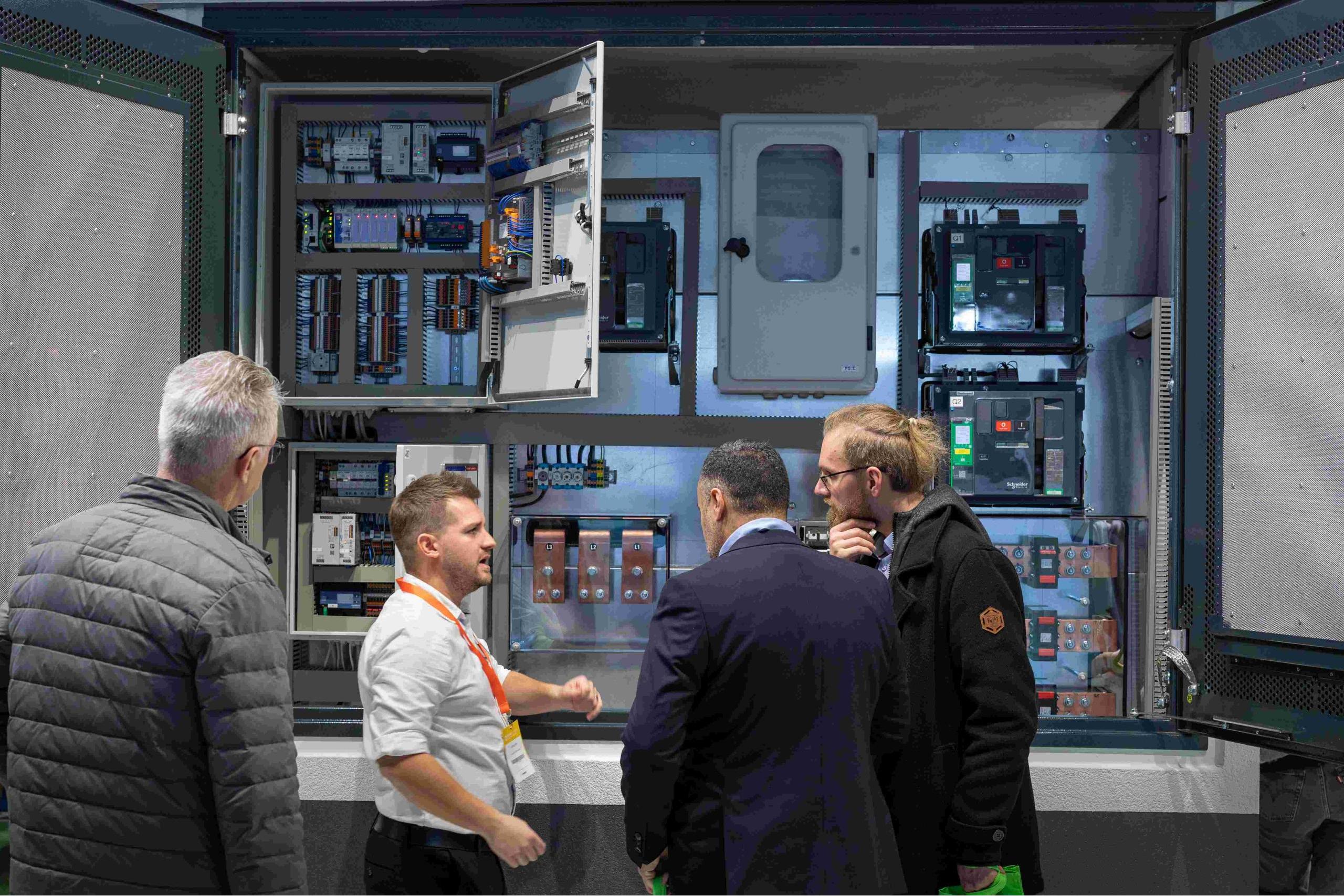 https://eaest.eu/wp-content/uploads/2025/07/Solar-Solutions-Bremen-911.jpg