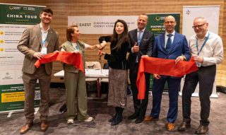EAEST and Solarplaza Sign Partnership to Strengthen China–Europe Clean Energy Collaboration